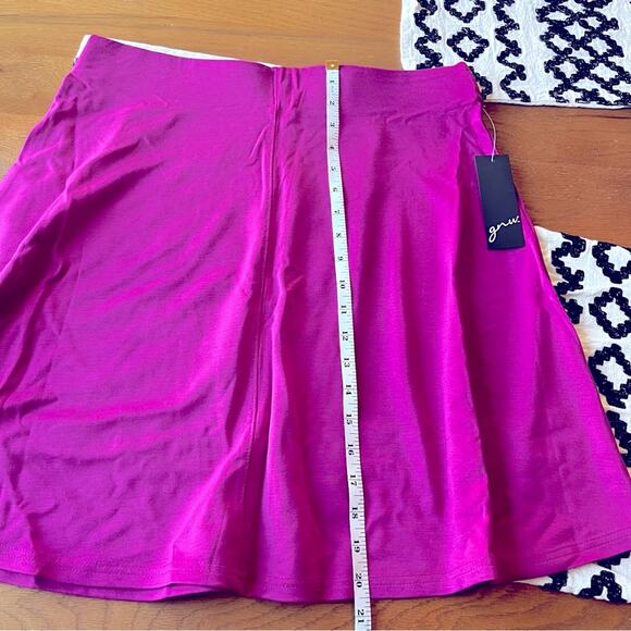 NEW GNW Chic circle skater Magenta Skirt women size large L unlined - Picture 5 of 6